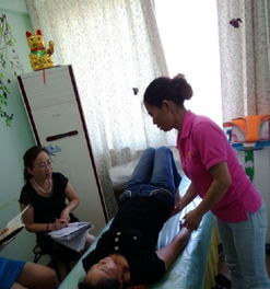 鄧州開心媽咪連鎖公司 免費(fèi)培訓(xùn)高級(jí)月嫂、育嬰師、催乳師，成就專業(yè)母嬰護(hù)理人才